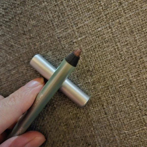 NEW! Mally Beauty Eyeliner Eye Liner Perfect Plum ~ Purple ~ Full Size ~ Unboxed - Picture 2 of 5